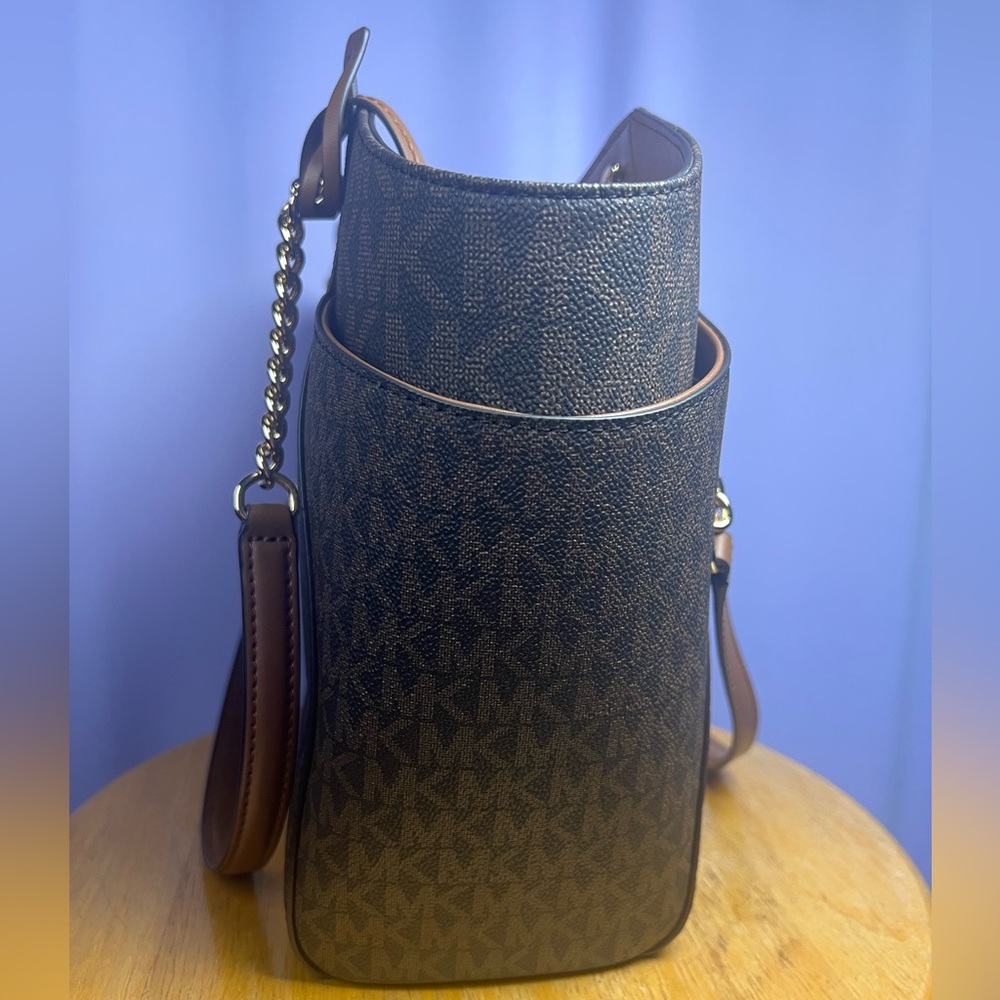 Michael Kors Brown Shoulder Bag - Picture 7 of 15